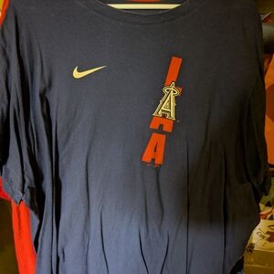 Nike Dark Blue Tee with Red and White Graphic